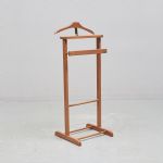 1349 1292 VALET STAND